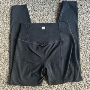 VUORI high waisted leggings